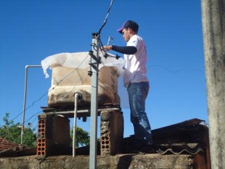 Secretaria Municipal da Saúde realiza mutirão da dengue na Vila Garcia, em Patos