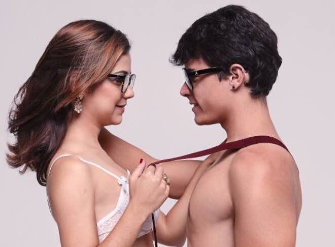 Festival de Inverno apresenta peça “Amor de Salto Alto”