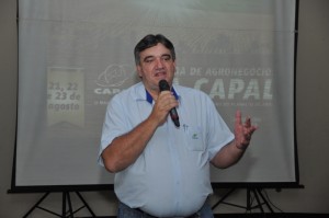 Capal apresenta projeto da 2ª Feira de Agronegócios e reúne cerca de 50 fornecedores