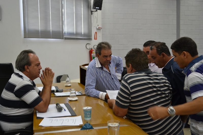 Câmara de Araxá vota comissões permanentes para exercício de 2014