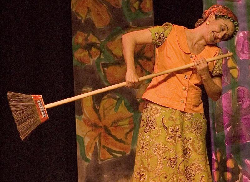 “Concessa Tecendo Prosa” abre temporada 2014 da Campanha Vá ao Teatro