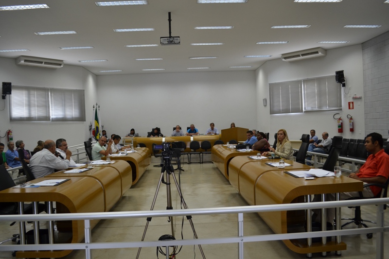 Câmara de Araxá propõe debate sobre Projeto de Lei que cria Espaço Legal