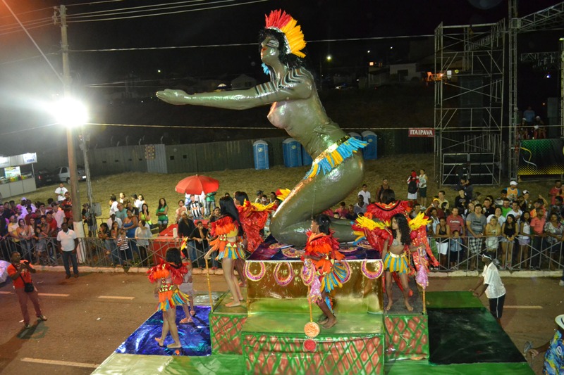 Pela primeira vez, Escola de Samba Unidos do Morro vence o Carnaraxá