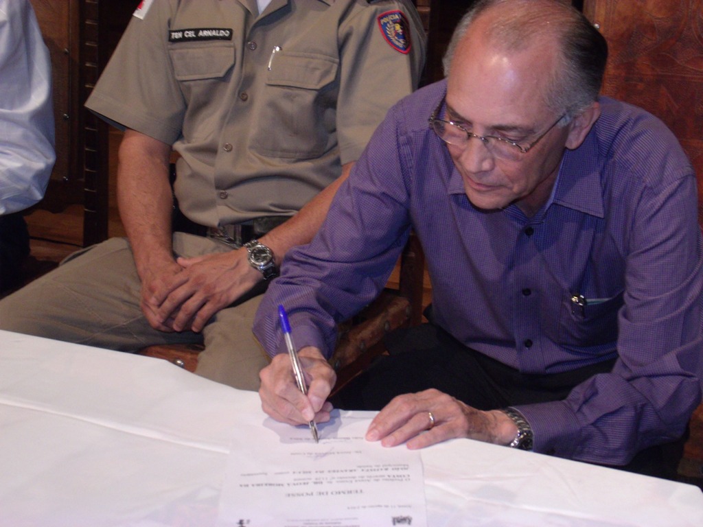 Empossados novos secretários de saúde e esportes do governo Jeová Moreira da Costa