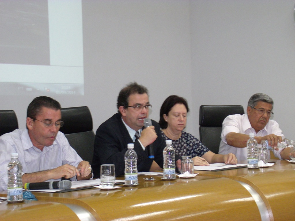 Situação de praças, ginásios e do Parque do Cristo é debatida Fórum Comunitário da Câmara