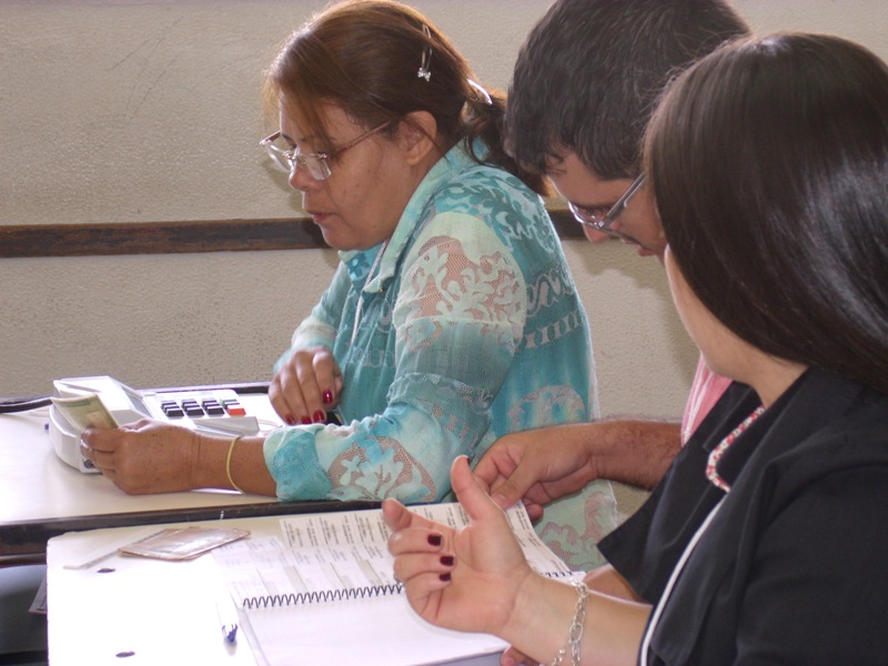 Mesários são peças chave para democracia nas eleições em Araxá
