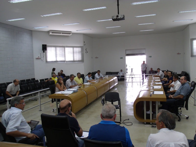 Doação de áreas para empresas em Araxá é debatida pela Câmara de Vereadores