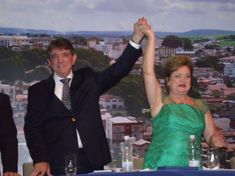 Aracely de Paula e Lídia Jordão tomam posse, em Araxá