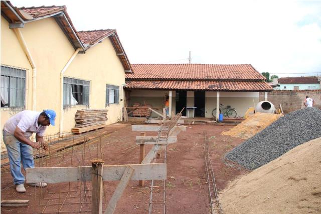 Começam obras nas Escolas Luiz Magnabosco e João Cordeiro, em Sacramento