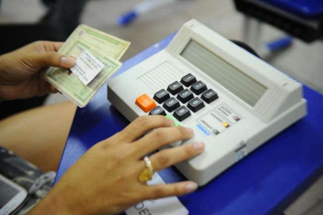 Mais de 700 araxaenses tem título de eleitor cancelado