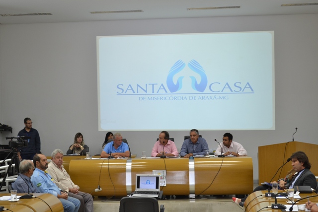 Direção da Santa Casa de Araxá foi recebida na Câmara Municipal