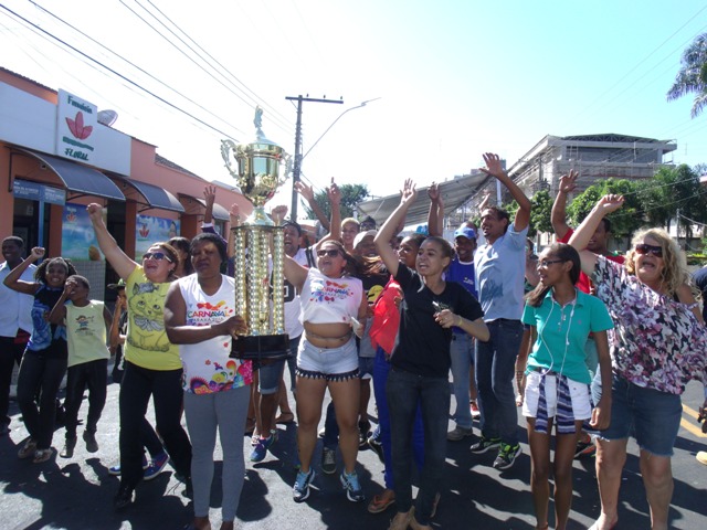 Minas Folia: Unidos do Morro vence Carnaval com apenas um décimo para 2ª colocada