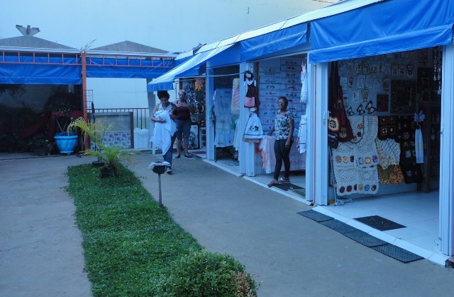 Polícia Militar procura autores de roubo no bairro Morada do Campo, em Araxá