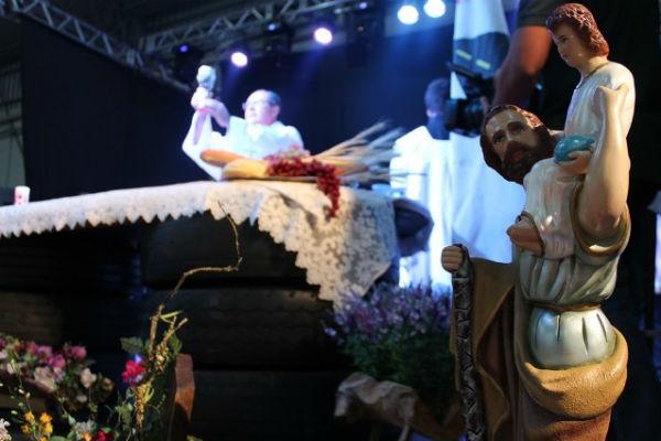 Cidades do Alto Paranaíba e Triângulo recebem veículos para Educação, Saúde e Desenvolvimento Agrário