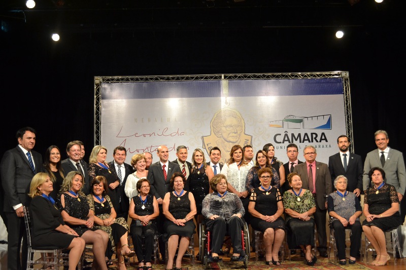 Noite de emoção marca homenagem às mulheres pela Câmara Municipal de Araxá