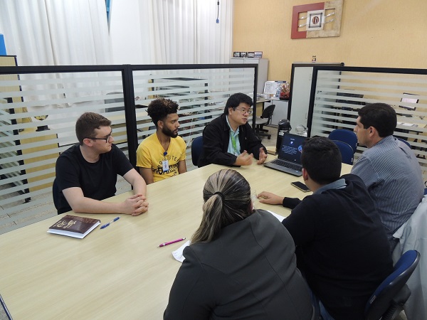 Empresa Júnior do Uniaraxá trabalha na integração de Cursos com a Comunidade