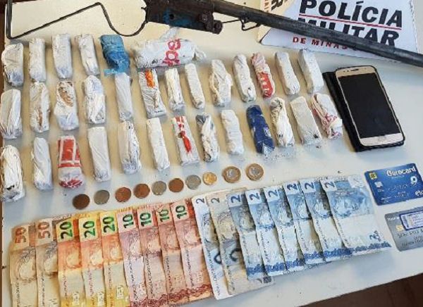 Acusado preso com mais de 30 tabletes de maconha em Nova Ponte