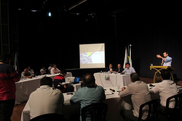 Parlamentares comentam Saúde, Trânsito e Turismo