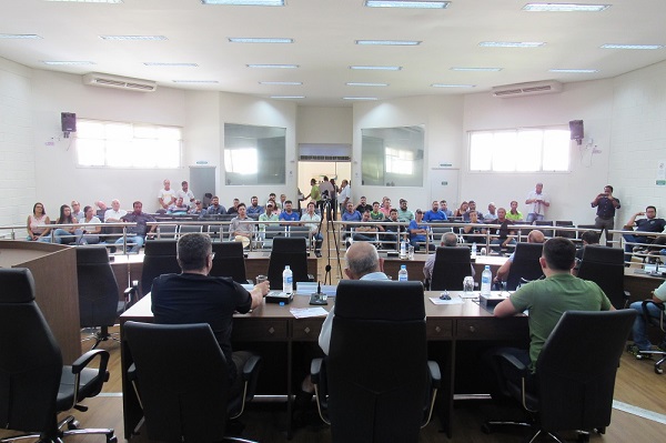 Câmara debate a retirada de empresas da Zona Comercial em Avenidas de Araxá