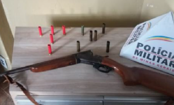 Arma de fogo apreendida na zona rural de Araxá