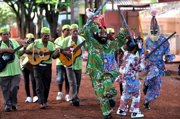 Acusados presos com drogas no Setor Leste de Araxá