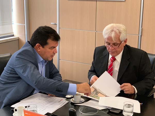 DEER define restrição de veículos de carga na Semana Santa