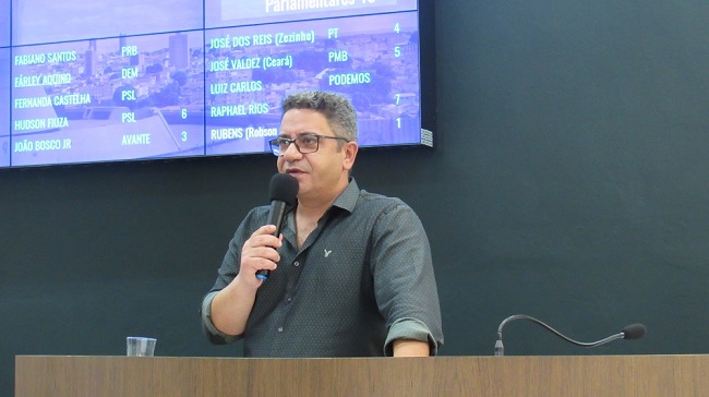 Vereador quer saber como PMA gastou recursos devolvidos pela Câmara Municipal de Araxá