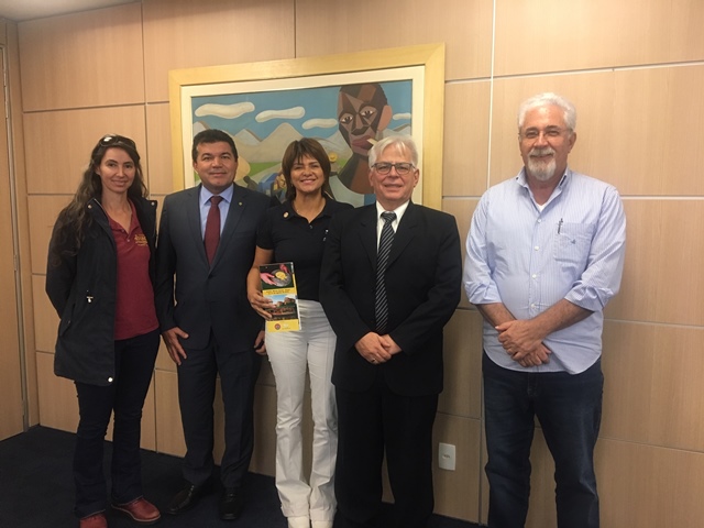 Minas investe na Educação, Segurança e mais transparência no serviço público