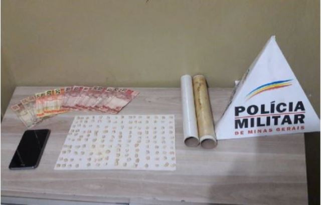 Acusado de tráfico preso em Araxá com mais de 140 pedras de crack