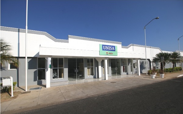 Polícia Militar divulga fotos de foragidos da Apac de Araxá