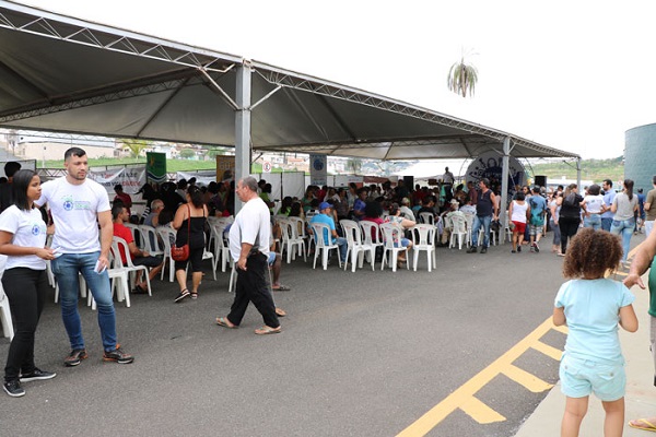 Câmara recebe mais de 3 mil pessoas no Dia da Responsabilidade Social Legislativa