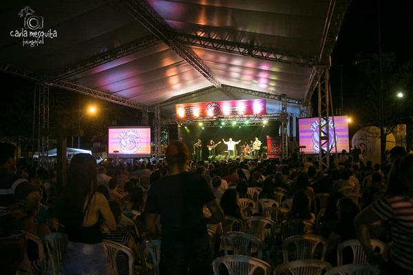 Comitiva visita local onde será instalada a McCain em Araxá