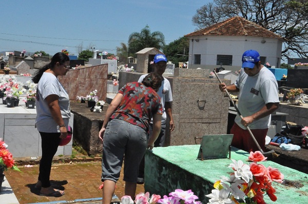 Funcionária de lotérica percebe nervosismo de vítima e impede que ela caia em golpe