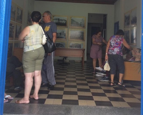 PM alerta para golpe de cursos gratuitos aplicados em rede social