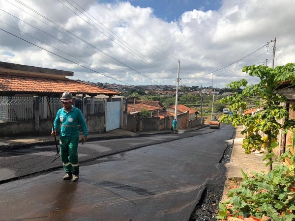 Distanciamento precoce reduz velocidade de transmissão da Covid-19