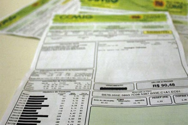 Mineiros não terão reajuste na conta de energia elétrica da Cemig em 2020