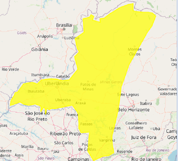 Acusados de tráfico são detidos pela PM no Bairro Urciano Lemos