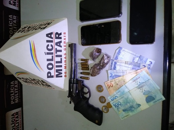 Acusados de tráfico detidos no Setor Sul de Araxá