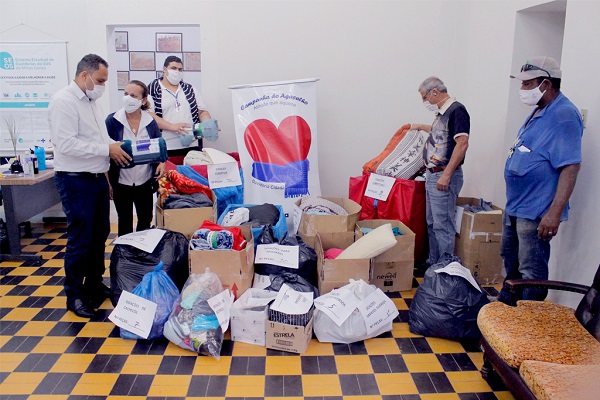 Vacinação para grávidas e puérperas a partir de 25 anos e pessoas com comorbidades segue em Araxá