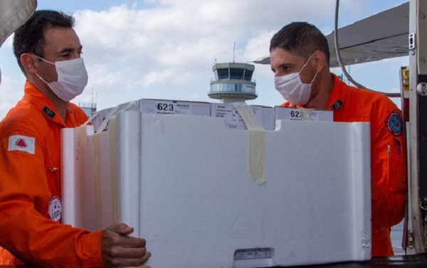 Governo de Minas distribui vacinas contra a covid-19 para as Unidades Regionais