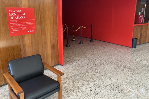 Governo de Minas promove 142 policiais civis