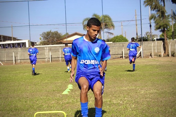 Famílias vítimas do “loteamento” Nosso Lar são recebidas na PMA