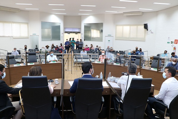 Débitos de IPVA e taxas estaduais poderão ser regularizados com descontos a partir de agosto