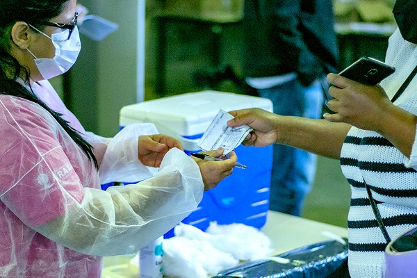 Novas datas: Araxá convoca pessoas para receberem a 2ª dose da Pfizer nesta terça