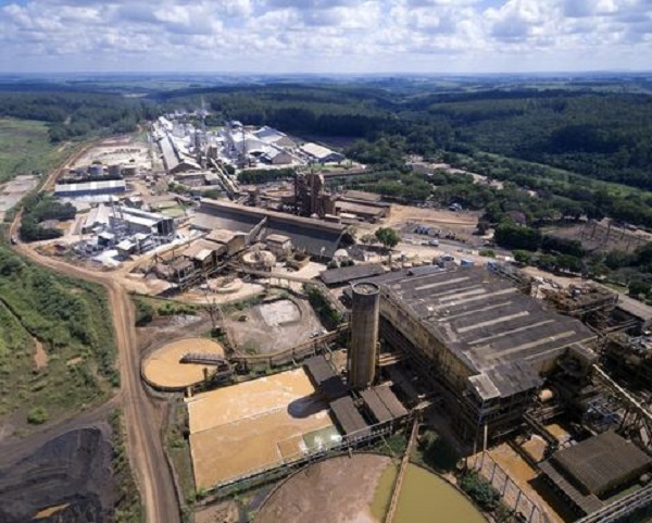 Mosaic participa de audiência pública para licenciamento do projeto de alteamento da Barragem B6 em Araxá