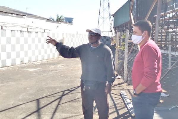 Araxá cria plataforma de ensino público a distância