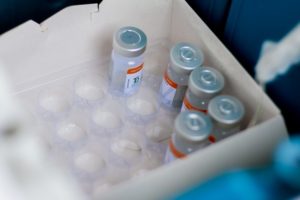 Araxá realiza repescagem de 1ª dose para pessoas a partir de 12 anos sem comorbidades nessa segunda