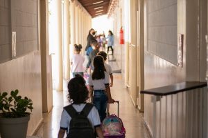 Conferência debate atualização do Plano Municipal de Educação em Araxá