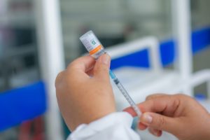 Araxá suspende aplicação da vacina Pfizer por falta de doses