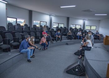 Reunião com representantes de bares e restaurantes define restrições e novo decreto é publicado em Araxá